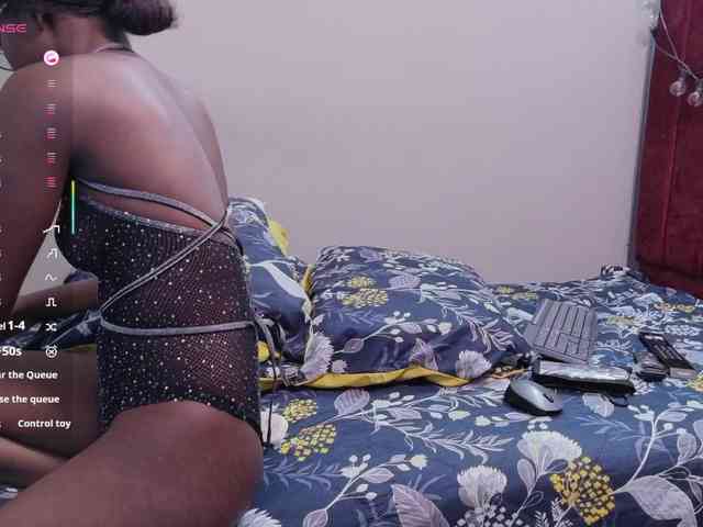 cutielittleebonyy webcam