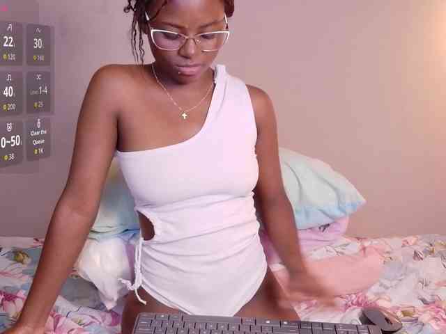 cutielittleebonyy webcam