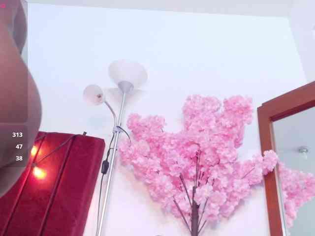 cutielittleebonyy webcam