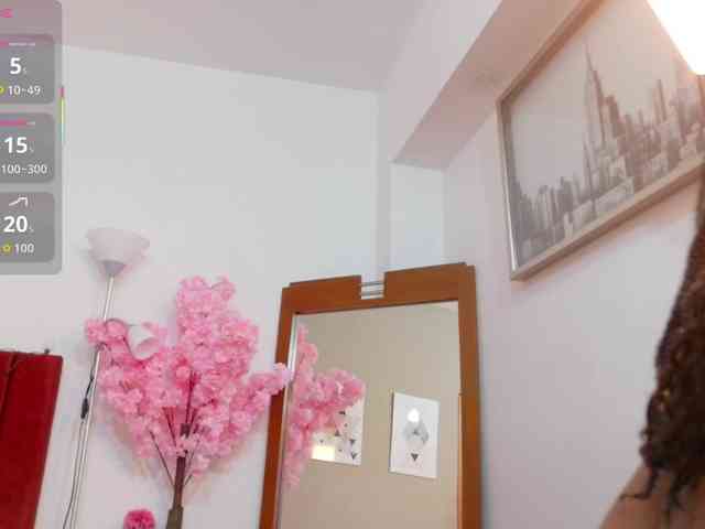 cutielittleebonyy webcam