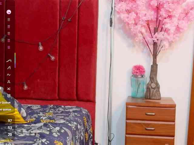 cutielittleebonyy webcam