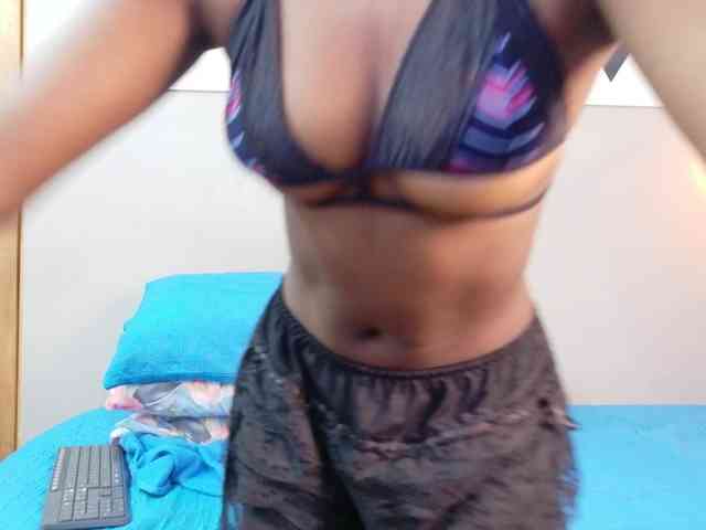 cutielittleebonyy webcam