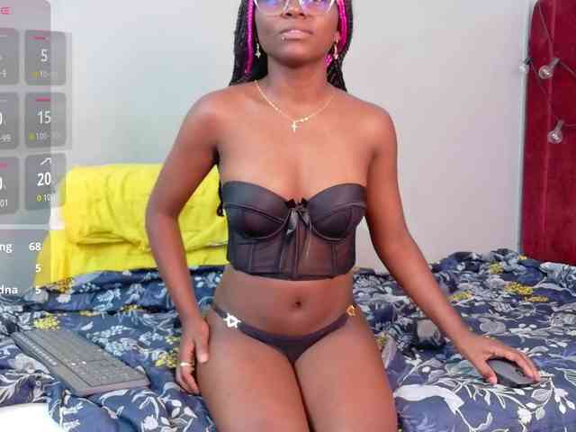 cutielittleebonyy webcam