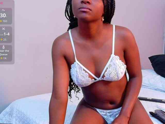 cutielittleebonyy cutielittleebonyy