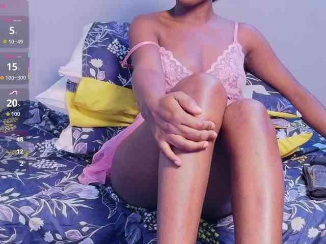 cutielittleebonyy webcam