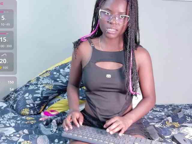 cutielittleebonyy webcam