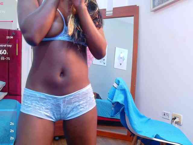 cutielittleebonyy webcam