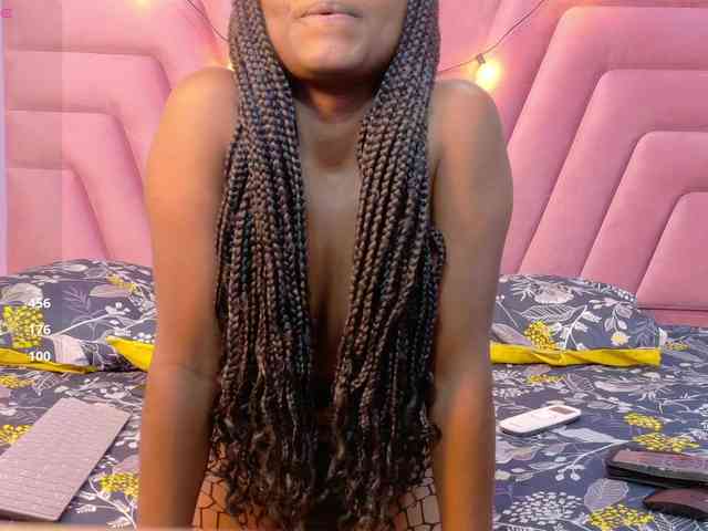 cutielittleebonyy webcam