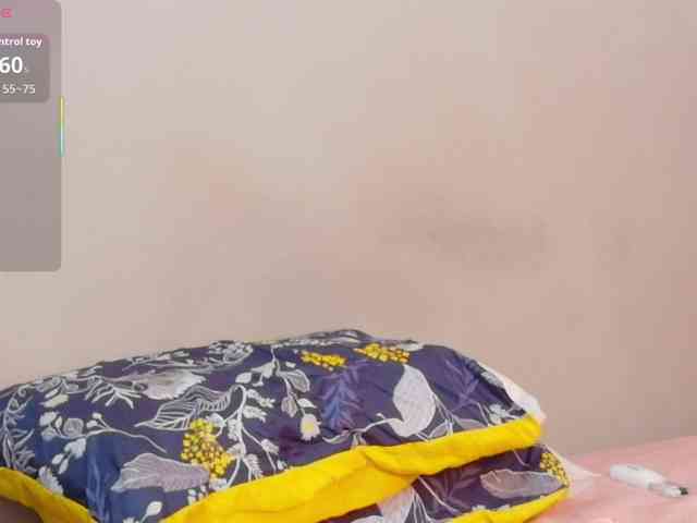 cutielittleebonyy webcam