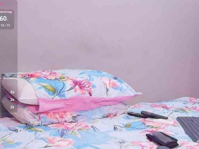 cutielittleebonyy cutielittleebonyy