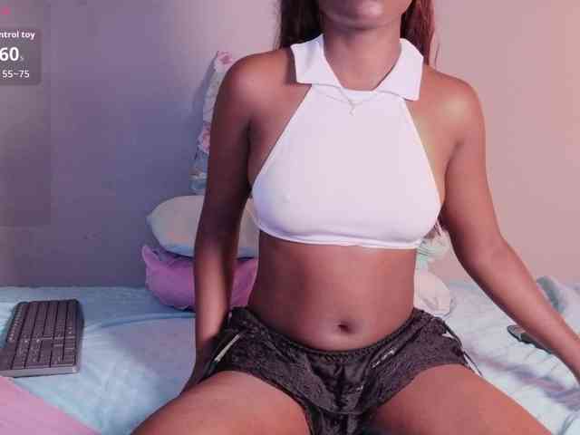 cutielittleebonyy cutielittleebonyy