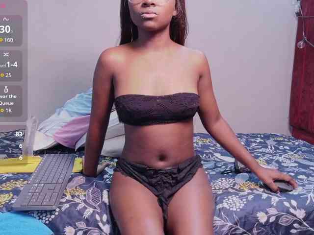 cutielittleebonyy cutielittleebonyy