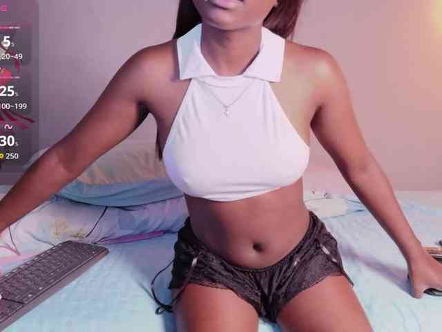 cutielittleebonyy webcam