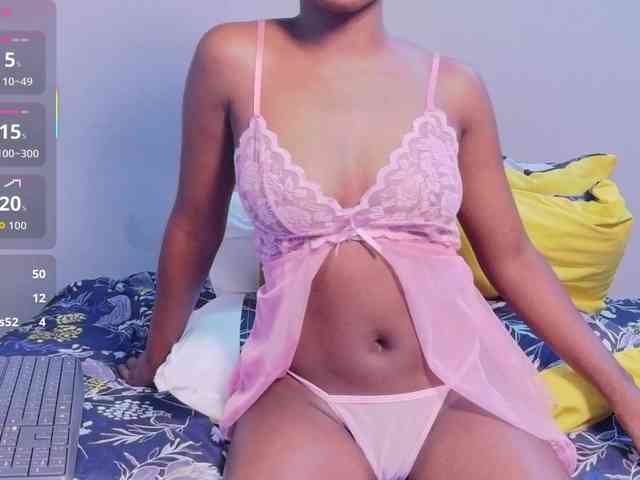 cutielittleebonyy cutielittleebonyy