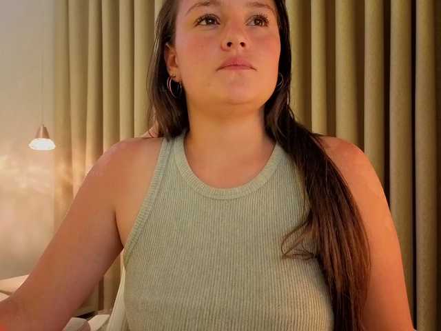  Abby-White chat room