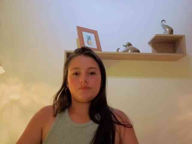 Abby-White webcam