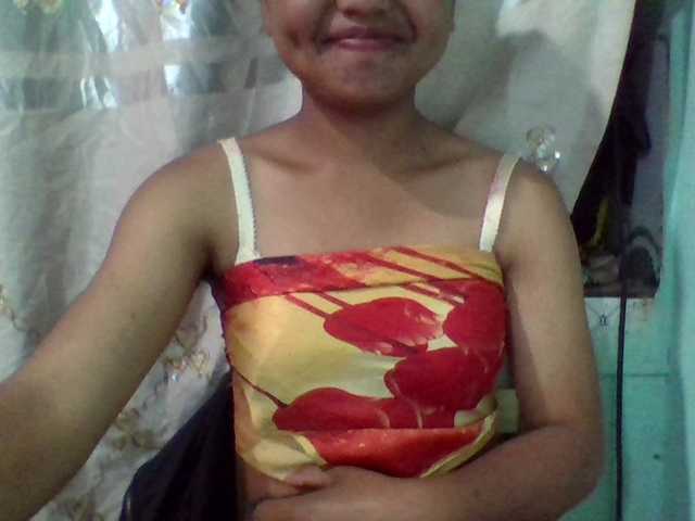 Eva-011's BongaCams show and profile