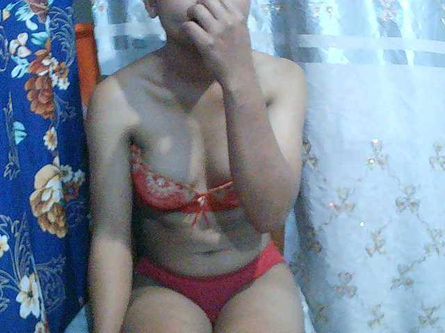 Eva-011's BongaCams show and profile