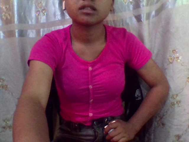 Eva-011's BongaCams show and profile