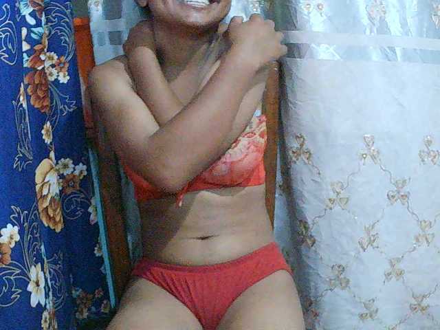 Eva-011's BongaCams show and profile