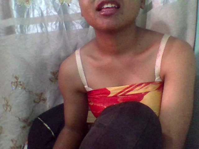 Eva-011's BongaCams show and profile