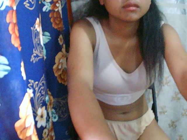 Eva-011's BongaCams show and profile