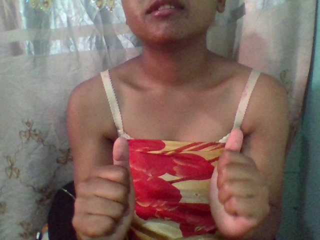 Eva-011's BongaCams show and profile