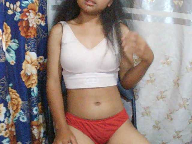 Eva-011's BongaCams show and profile