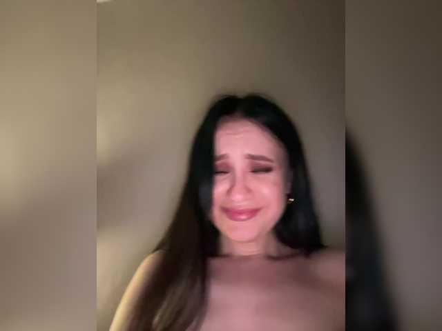 EvaRoughe's BongaCams profile