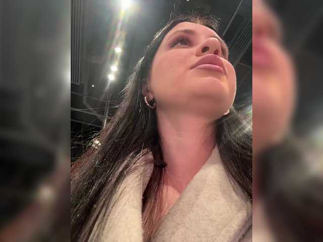 EvaRoughe's BongaCams profile