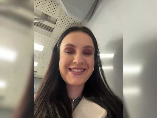 EvaRoughe's BongaCams show and profile