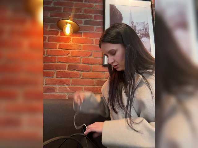 EvaRoughe's BongaCams profile