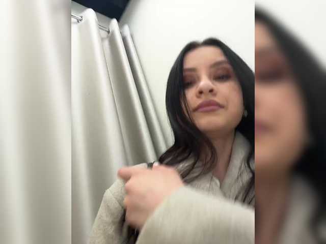 EvaRoughe's BongaCams profile