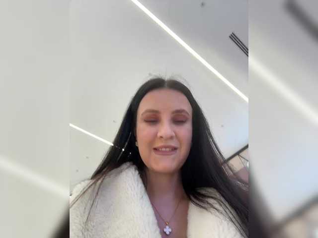 EvaRoughe's Thumb Image