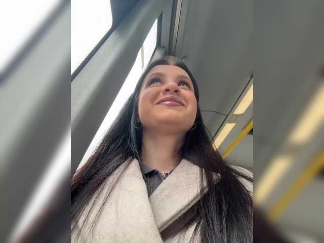 EvaRoughe's BongaCams show and profile