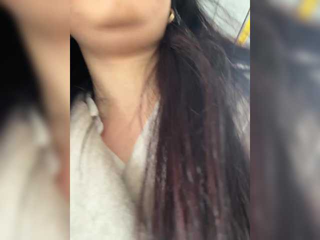 EvaRoughe's BongaCams show and profile