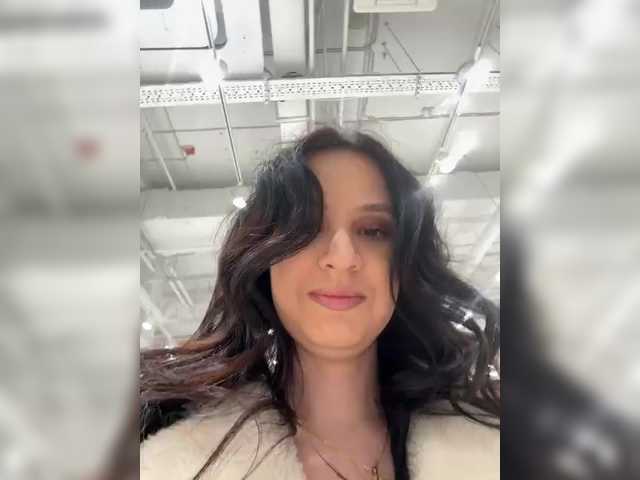 go to chat with EvaRoughe