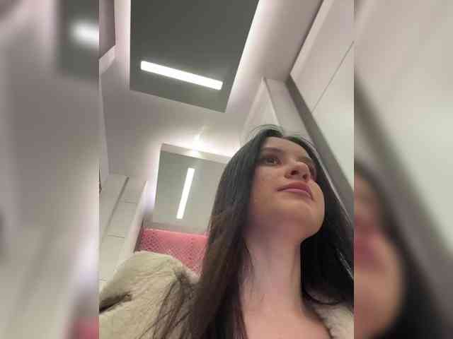 EvaRoughe Live Webcam on BongaCams