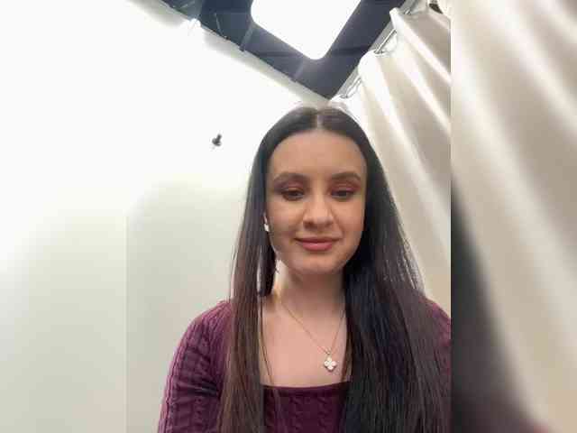 EvaRoughe Live Webcam on BongaCams