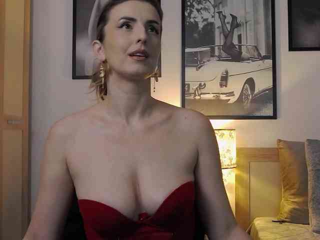 RheaAndersonn webcam