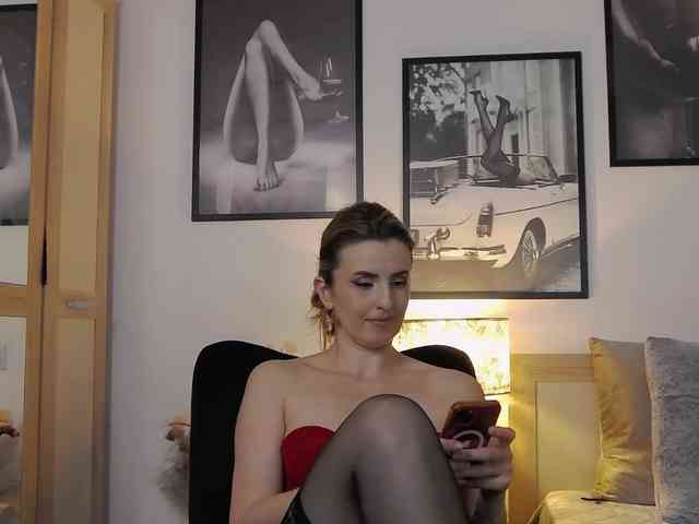 RheaAndersonn webcam