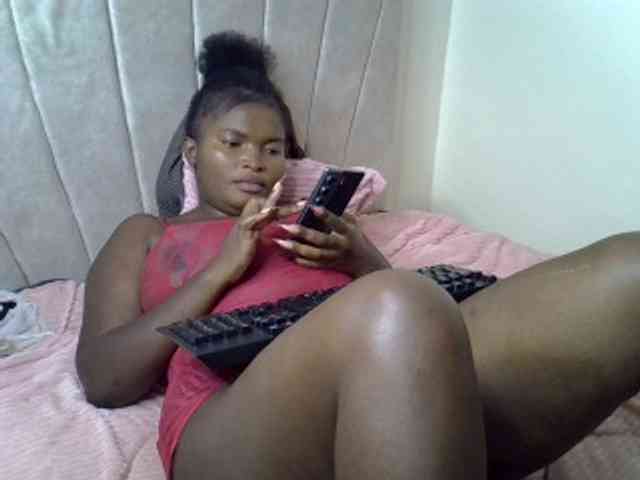 Sexxyebony254 webcam