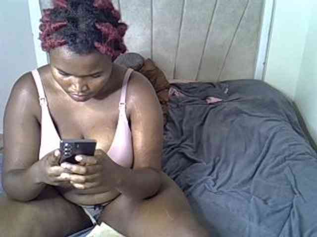 Sexxyebony254 webcam