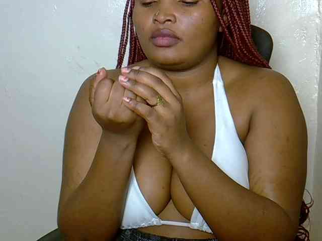 Sexxyebony254 webcam