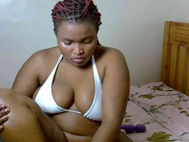 Sexxyebony254 webcam