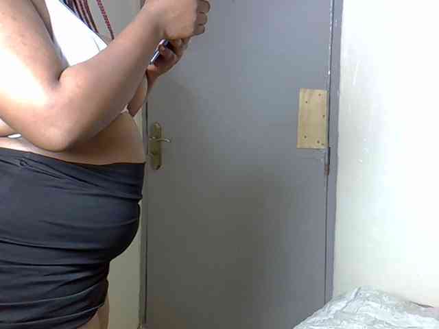 Sexxyebony254 webcam