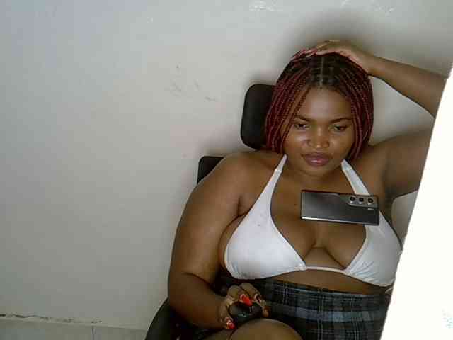 Sexxyebony254 webcam