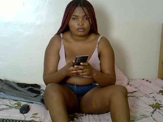 Sexxyebony254 webcam