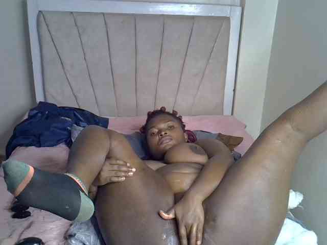 Sexxyebony254 webcam