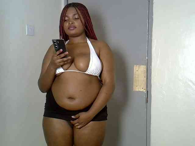 Sexxyebony254 webcam